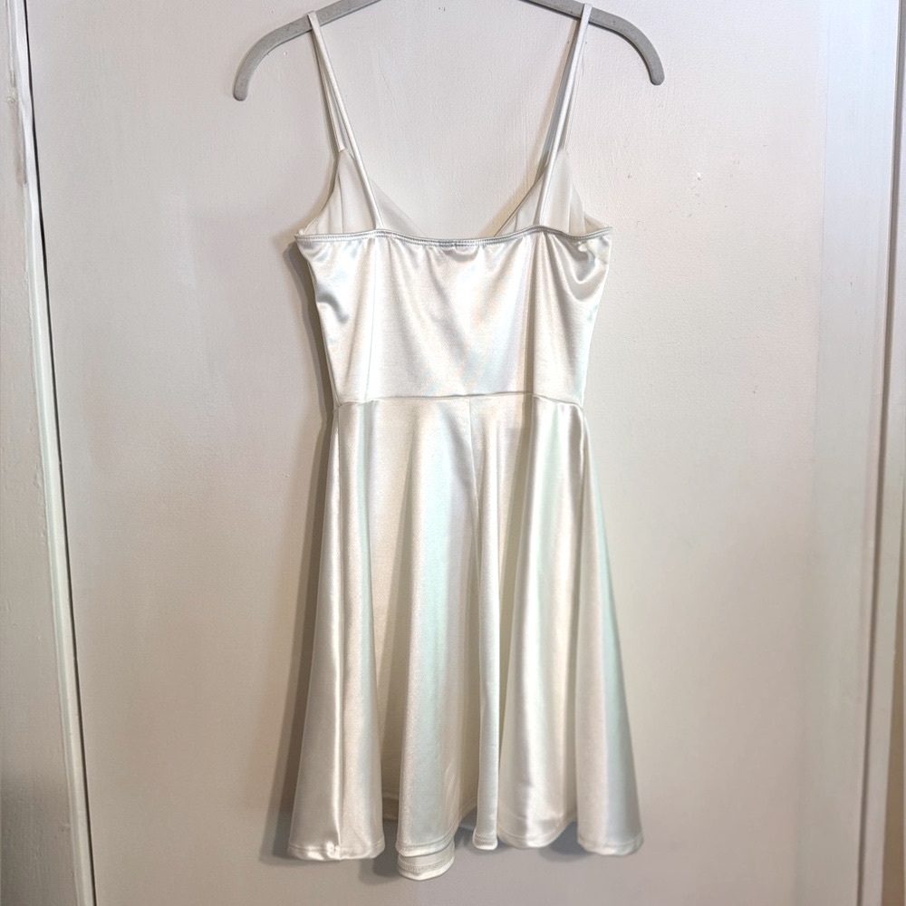 White Satin/Silky Dress - Picture 2 of 4